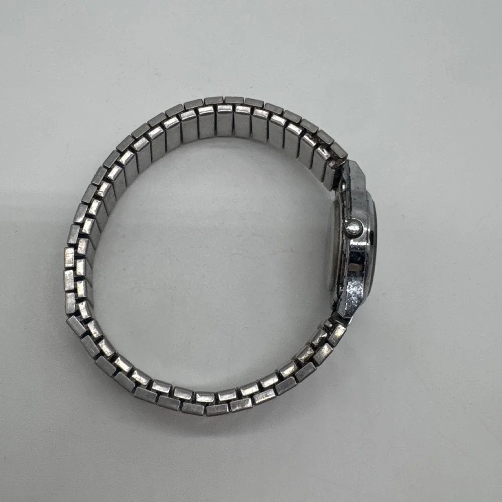Vintage Casio LQ-347 Silver Tone Quartz Watch Stainless Steel needs bat